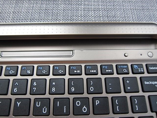 Tab S 10.5 keyboard review (5)