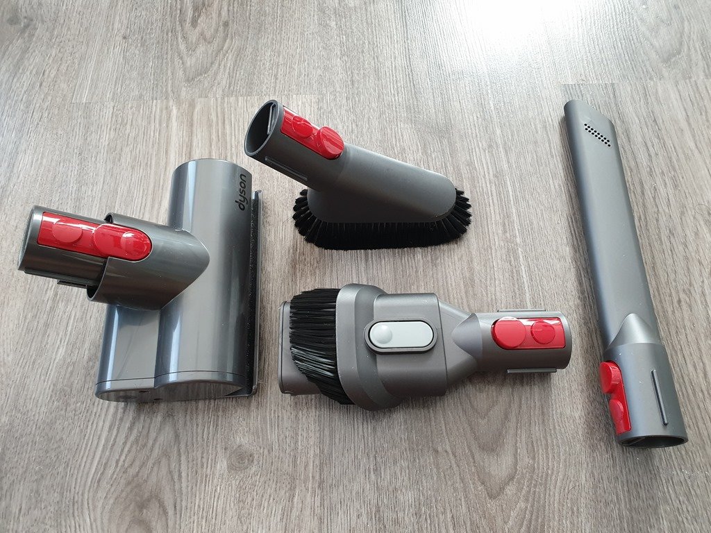Review: Dyson's V8 Absolute vacuum can be useful, minus middling battery  life